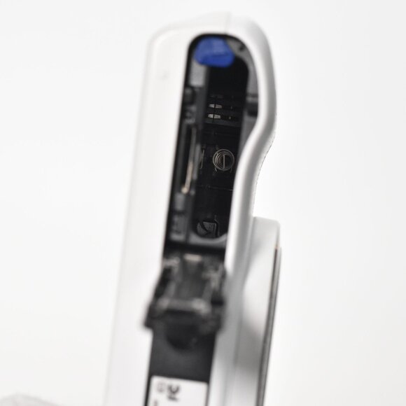 Samsung WB35F Smart Digital Camera 16.2MP 12x Optical Zoom HD Video WiFi 8GB SD - Picture 11 of 16